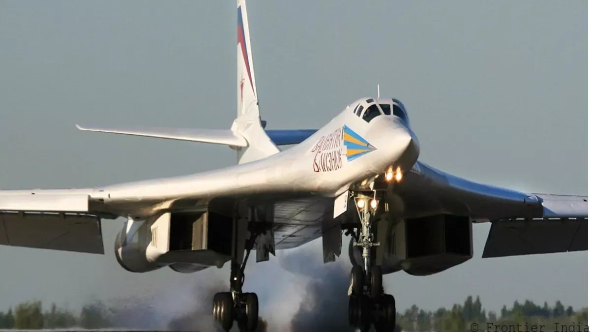 Russian Tu-160: भारत को रूसी बाम्‍बर Tu-160 i की जरूरत क्‍यों पड़ी? यूक्रेन में इन विमानों ने ढाया कहर, क्‍या है इनकी खूबियां
