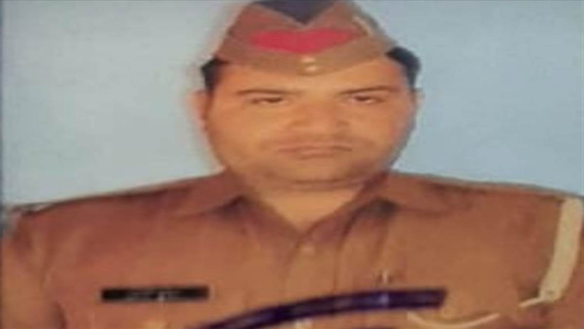 Police constable died बुलंदशहर से ड्यूटी के बाद मेरठ लौट रहे सिपाही की दुर्घटना में मौत हो गई।