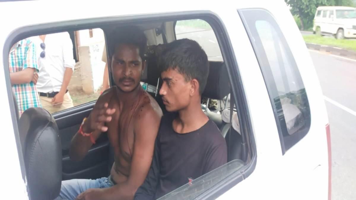Aligarh News: युवकों के साथ मारपीट और तमंचे की बट से हमला, हवाई फायरिंग कर आरोपित हुए फरार : जागरण