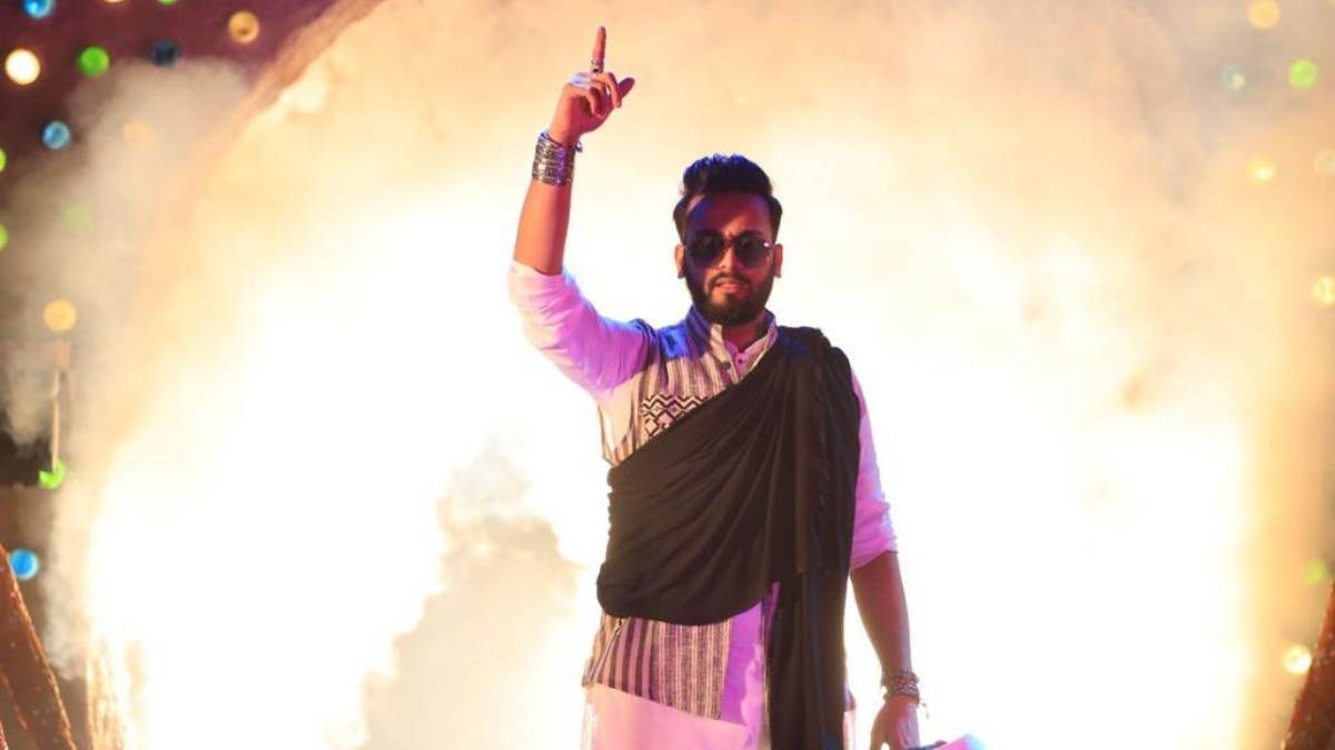 https://www.jagranimages.com/images/newimg/14082023/14_08_2023-bigg_boss_ott_2_winner_elvish_yadav_23501593_233315559.jpg