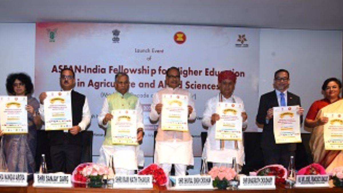 https://www.jagranimages.com/images/newimg/14082024/14_08_2024-asean_23778581.jpg
