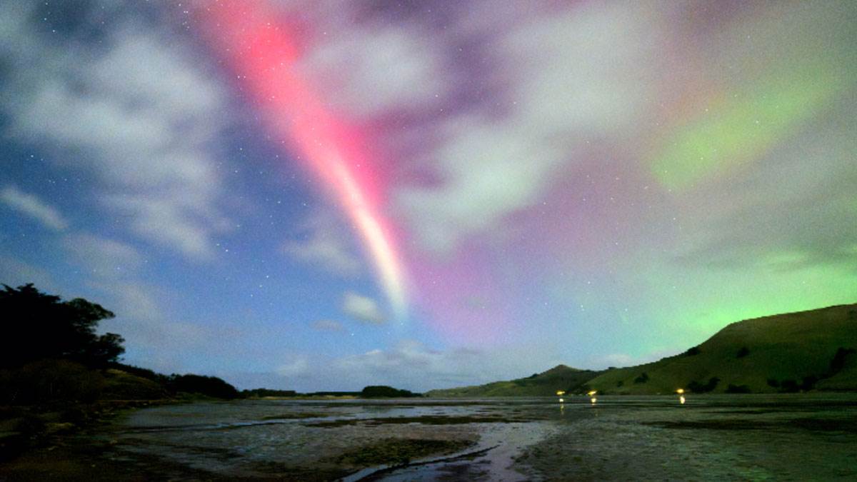 https://www.jagranimages.com/images/newimg/14082024/14_08_2024-solar-storm_23778119.jpg