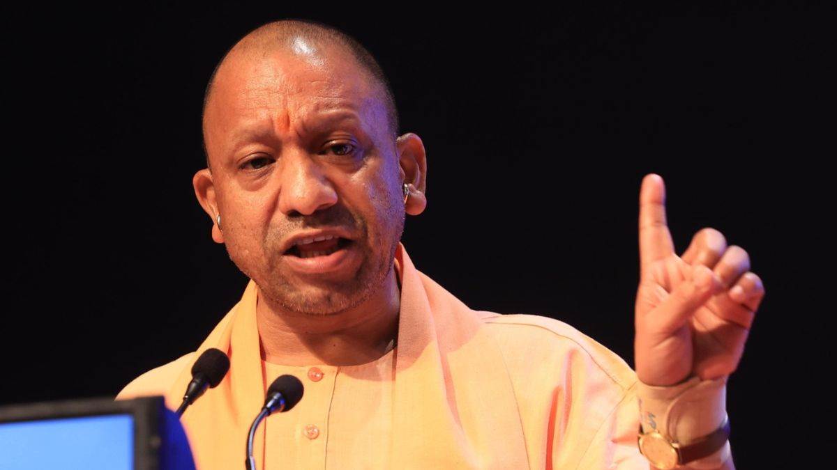 https://www.jagranimages.com/images/newimg/14082024/14_08_2024-yogi_adityanath_19_23778114.jpg