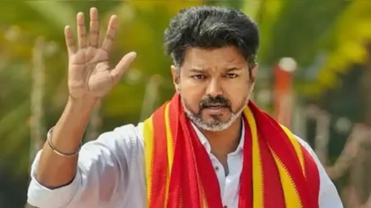 https://www.jagranimages.com/images/newimg/14082025/14_08_2025-actor_vijay_24012764.jpg