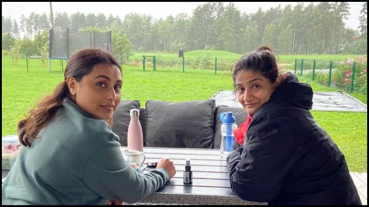 https://www.jagranimages.com/images/newimg/14082025/14_08_2025-ashima_chibber_vs_norway_rani_mukerji_24013204.jpg