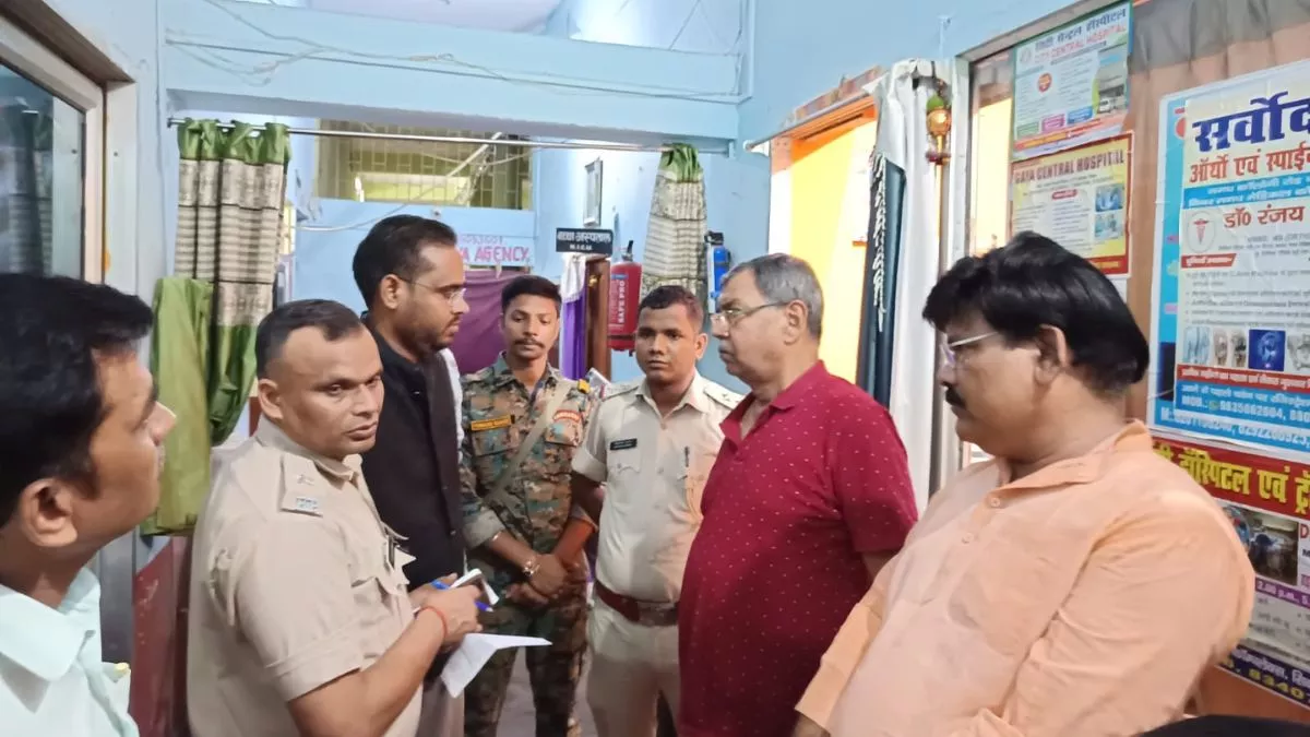 Aurangabad News: बिना लाइसेंस के चल रहे निजी अस्पताल को किया गया सील, छापेमारी में 4 नवजात बच्चे बरामद