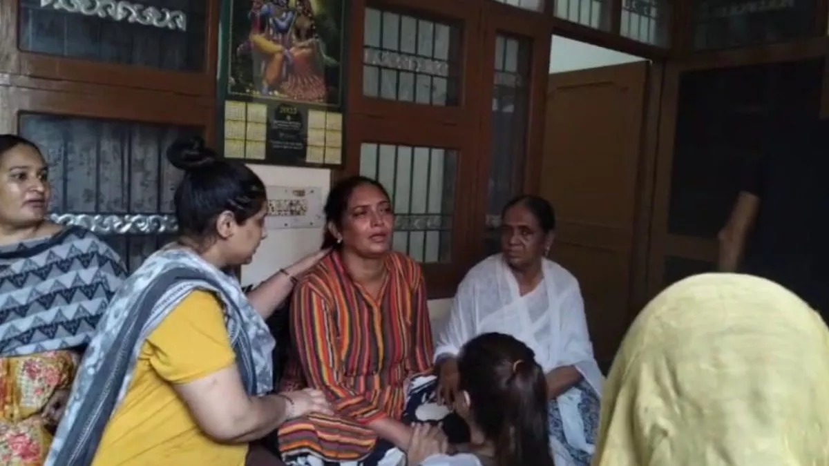 पटियाला में चाचा ने ली मासूम की जान, स्कूल जाने के लिए तैयार हो रहे भतीजे को चाकू गोदा; वारदात के बाद हुआ फरार