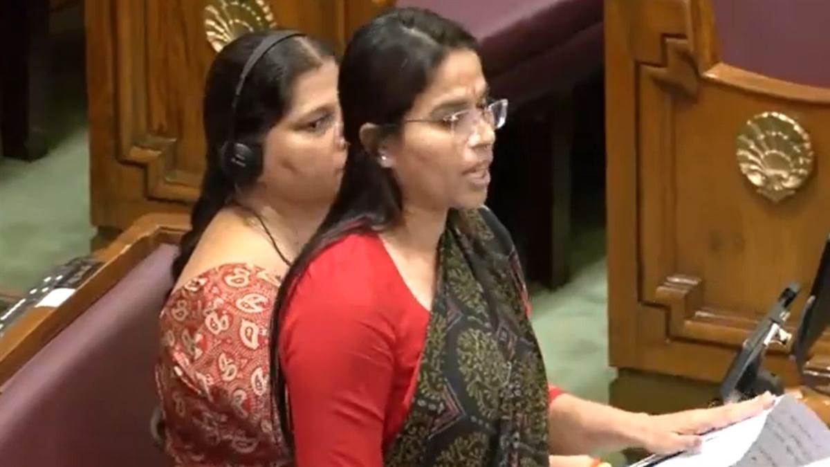 https://www.jagranimages.com/images/newimg/14082025/14_08_2025-poojapal_24012596.jpg