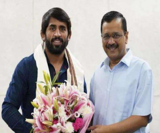 टोक्यो ओलंपिक में कांस्य पदक विजेता बजरंग पुनिया ने मुख्यमंत्री अरविंद केजरीवाल से की मुलाकात।