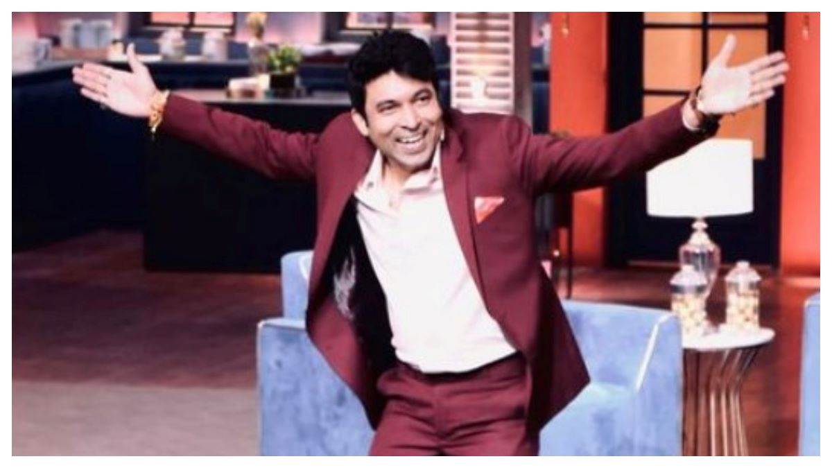 once when akshay kumar revealed salary of chandan prabhar in kapil sharma show