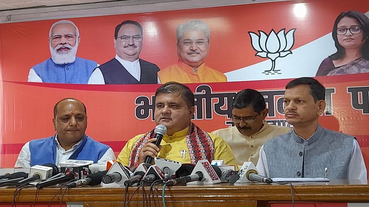 Uttarakhand Politics BJP Celebrate Chief Minister Pushkar Singh Dhami  Birthday As Sankalp Diwas - Uttarakhand Politics : भाजपा संकल्प दिवस के रूप  में मनाएगी मुख्यमंत्री पुष्कर सिंह धामी का ...
