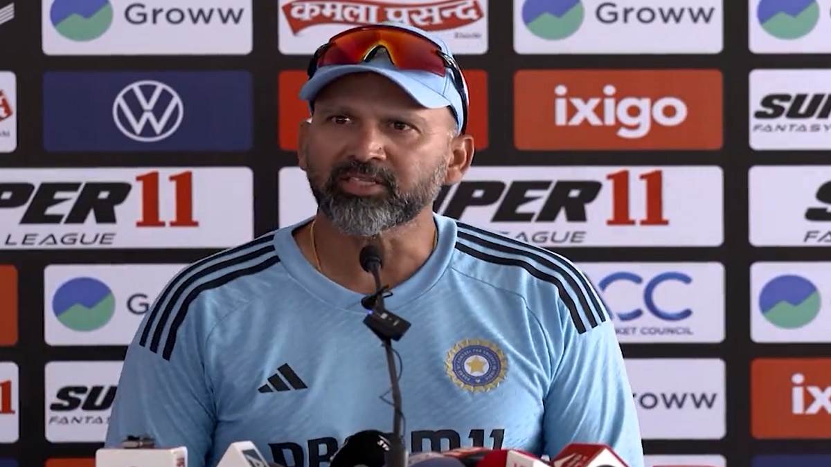 https://www.jagranimages.com/images/newimg/14092023/14_09_2023-coach_23530114.jpg