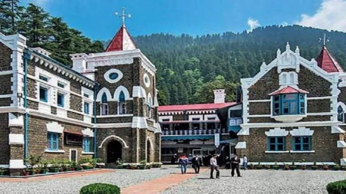 उत्तरकाशी में बंद रास्ता और हरिद्वार में अवैध खनन पर उत्तराखंड हाईकोर्ट सख्त