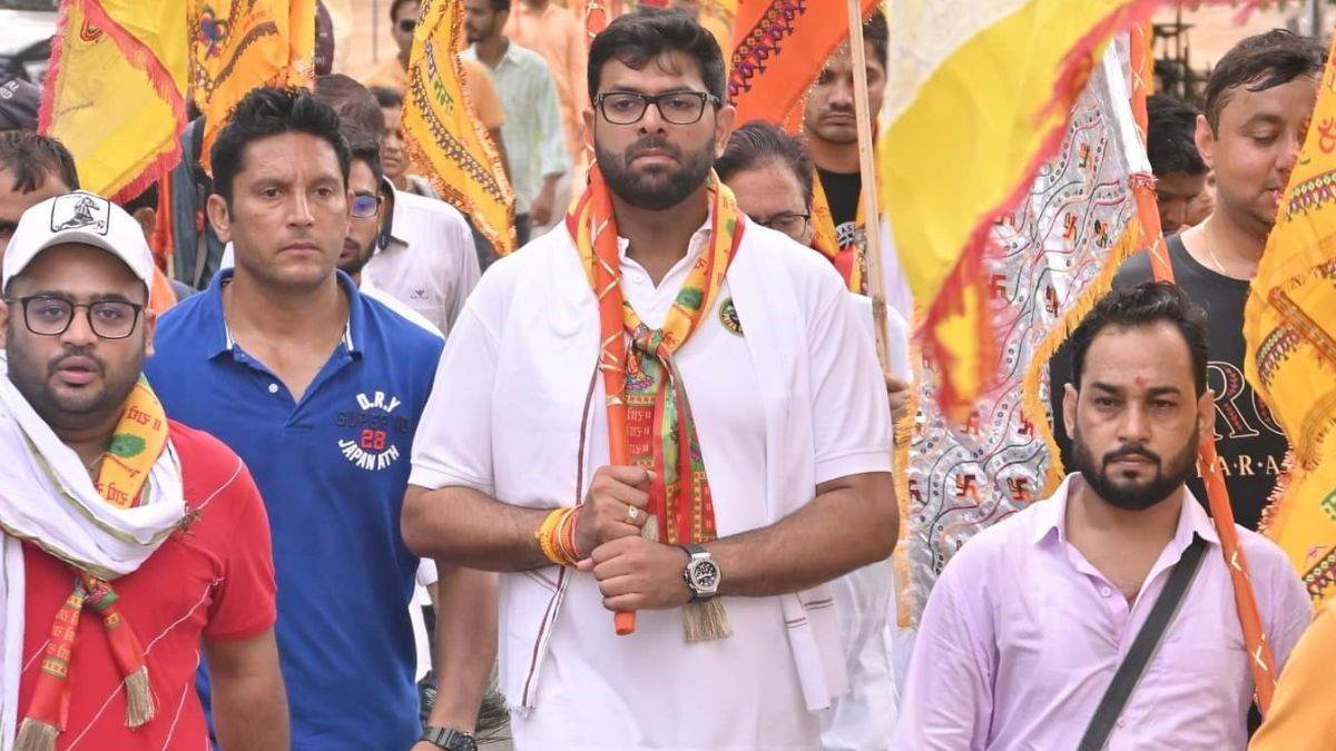 https://www.jagranimages.com/images/newimg/14092024/14_09_2024-digvijay_chautala_23796987.jpg