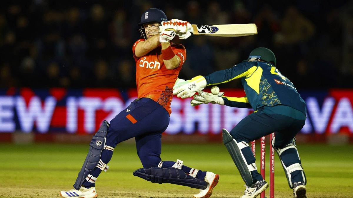 eng vs aus t20i series england beat australia by three wicket in 2nd t20i