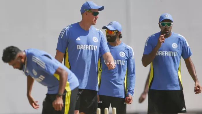 Morne Morkel ने संभाला गेंदबाजी कोच का पद। फोटो- BCCI
