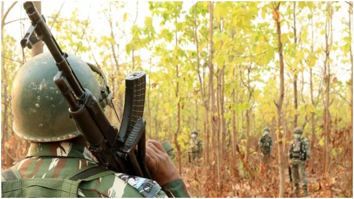Chhattisgarh: केंद्र का नक्सलवाद के खिलाफ अभियान, आत्मसमर्पण करने पर इनाम;  नहीं तो पाताल से भी खोजकर मारने का एलान - Chhattisgarh Centre aims to  finish Naxalism in next two ...