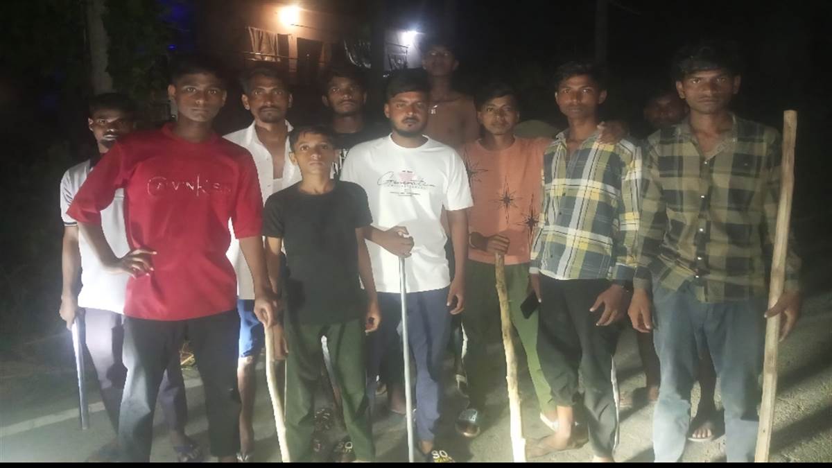 https://www.jagranimages.com/images/newimg/14092025/14_09_2025-13skt_m_43_13092025_208.jpg