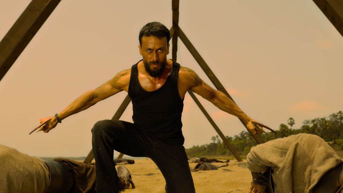 https://www.jagranimages.com/images/newimg/14092025/14_09_2025-baaghi4collection4_24046590.jpg