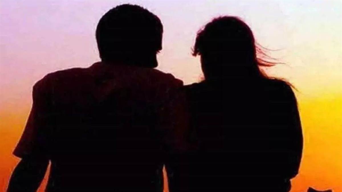 https://www.jagranimages.com/images/newimg/14092025/14_09_2025-couple_24046553.jpg