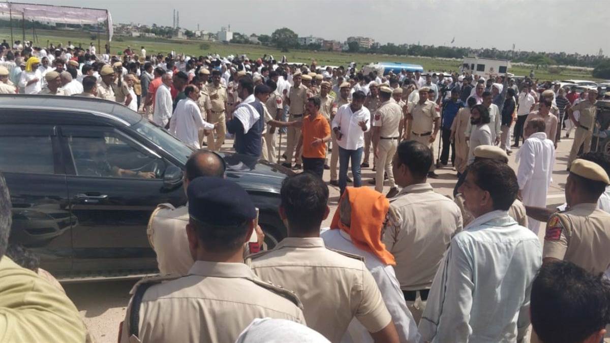 https://www.jagranimages.com/images/newimg/14092025/14_09_2025-delhi_news_update_55_24046393.jpg