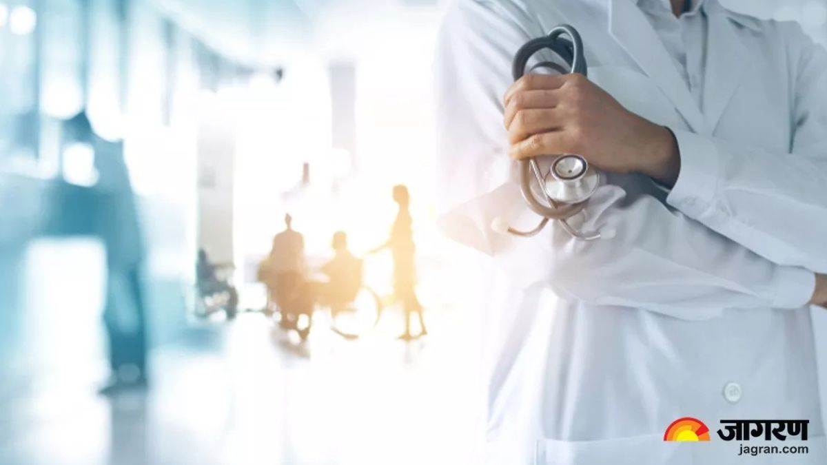 https://www.jagranimages.com/images/newimg/14092025/14_09_2025-himchal_doctor_24046670.jpg