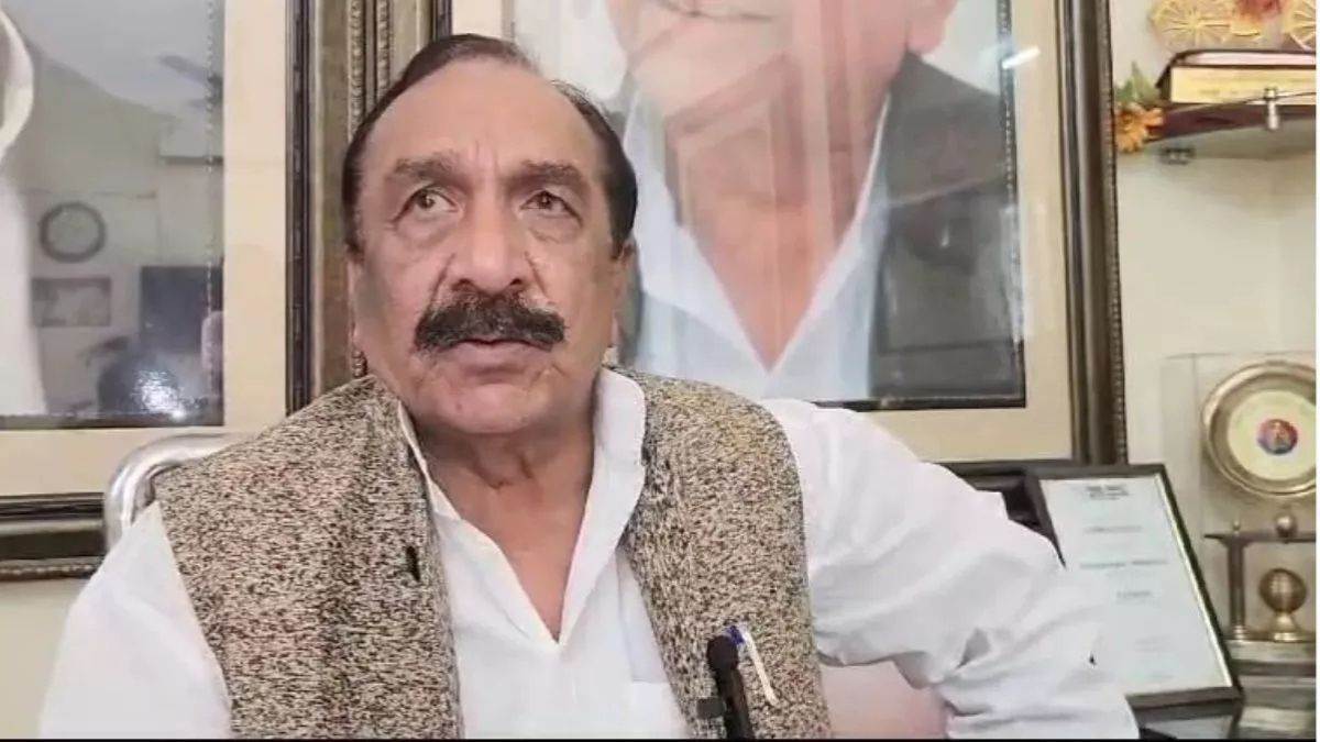 https://www.jagranimages.com/images/newimg/14092025/14_09_2025-iqbal_mehmood_24046353_4454249.jpg