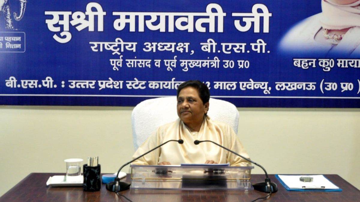 https://www.jagranimages.com/images/newimg/14092025/14_09_2025-mayawati_24046322_2939424.jpg