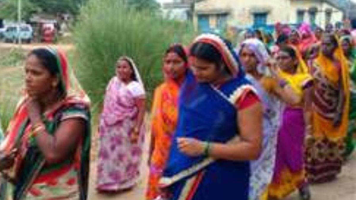 https://www.jagranimages.com/images/newimg/14092025/14_09_2025-mukhya_mantri_mahila_rojgar_yojna__24046902.jpg