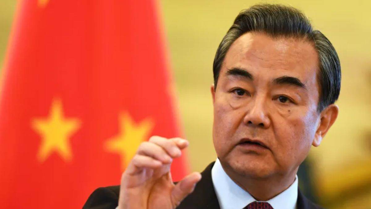 https://www.jagranimages.com/images/newimg/14092025/14_09_2025-wang_yi_on_russian_oil_24047260.jpg