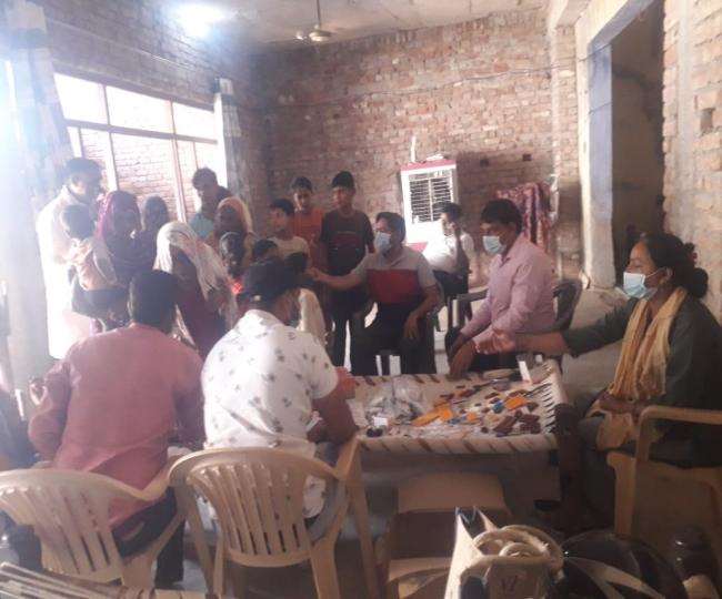गांव दनकौर नवादा में डेंगू-मलेरिया का खौफ बढ़ता ही जा रहा है।