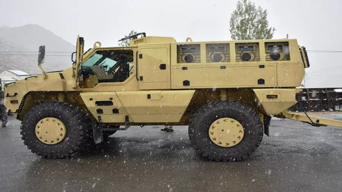 भारतीय सेना में शामिल हुए 4X4 बख्तरबंद वाहन