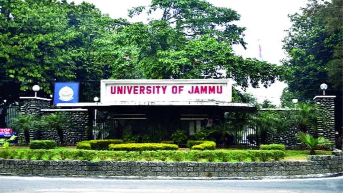 https://www.jagranimages.com/images/newimg/14102022/14_10_2022-jammu_university_23140416.jpg