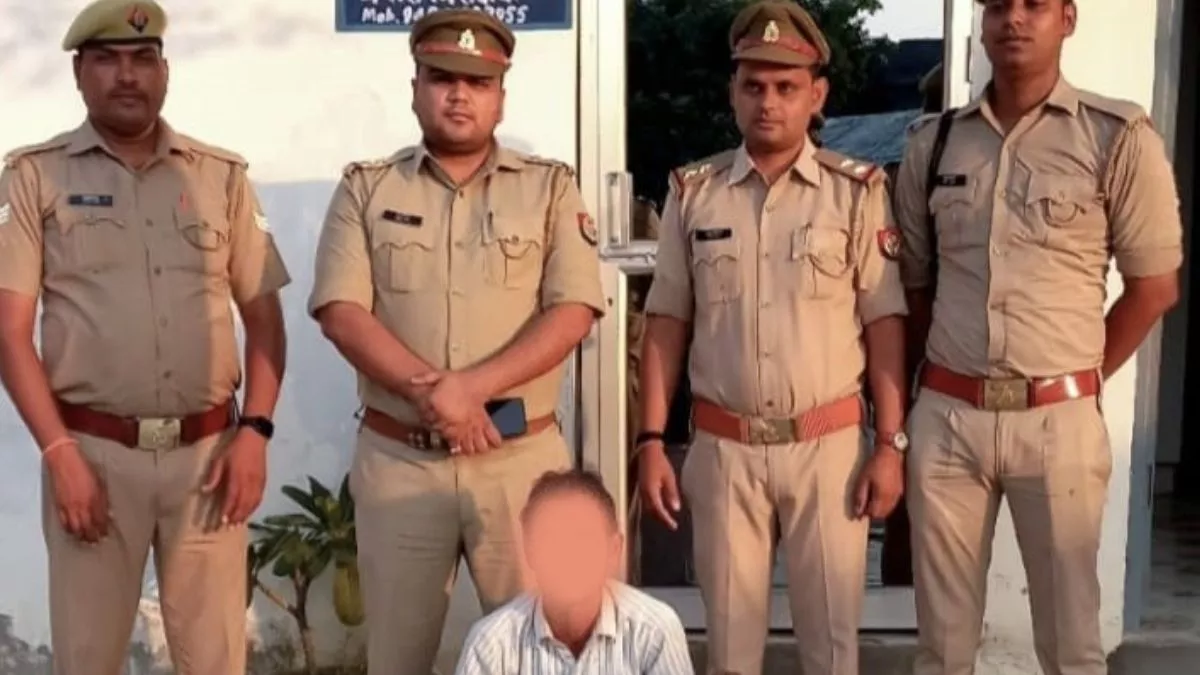 14_10_2022-mathura_police_arrests_accused_of_misdeed_with_girl_23140231.webp