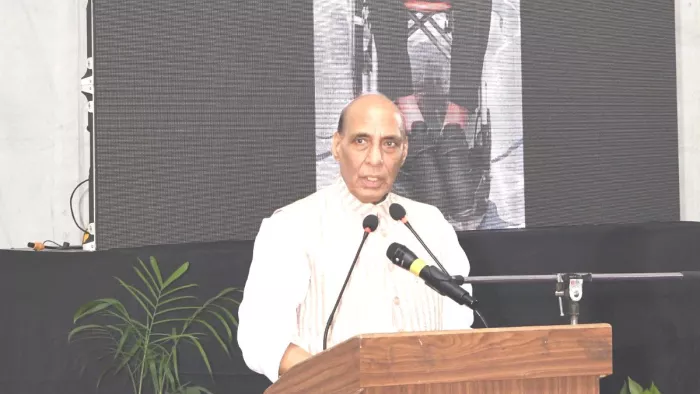 रक्षा मंत्री राजनाथ सिंह ने लांच की 'मां भारती के सपूत' पोर्टल, देशवासियों से की मदद करने की अपील।