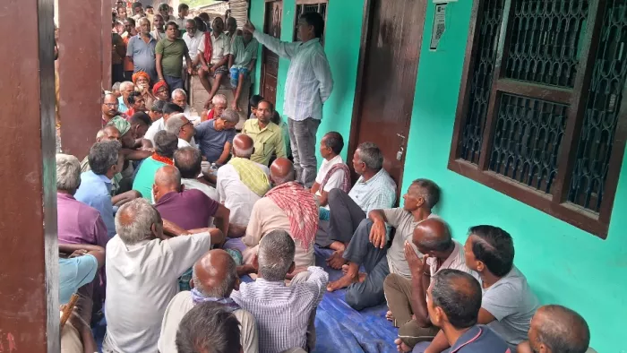 बिहार भूमि सर्वे में गड़बड़ी के मामले सामने आ रहे हैं।