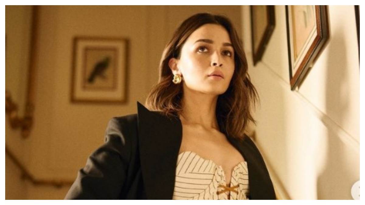 https://www.jagranimages.com/images/newimg/14102024/14_10_2024-alia_bhatt_actress_23815491.jpg