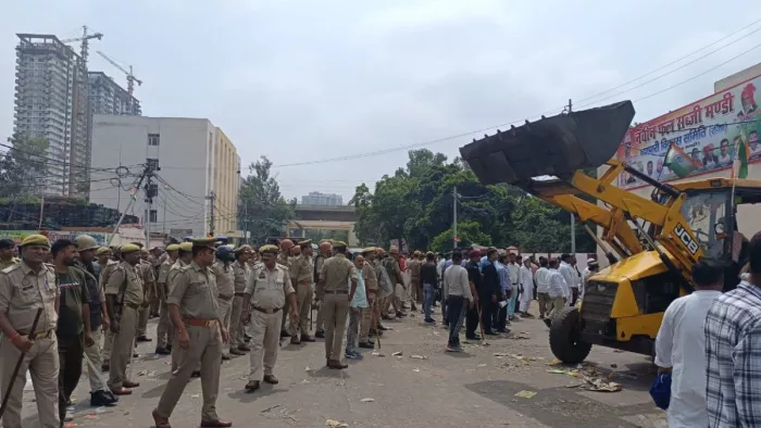 गाजियाबाद में कब्जा मुक्त कराने के लिए फिर बुलडोजर चलेगा। फाइल फोटो- जागरण
