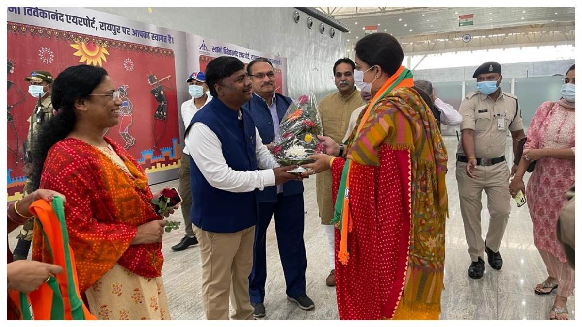 https://www.jagranimages.com/images/newimg/14112022/14_11_2022-smritiiranichhattisgarh_23196782_23203474.jpg