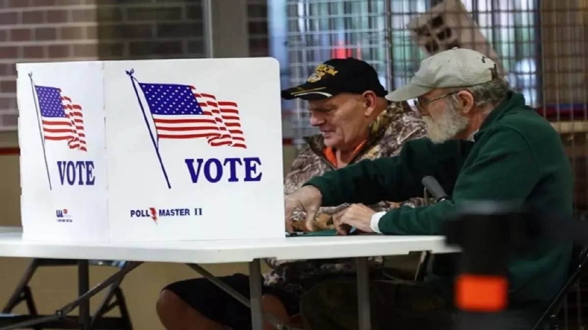 https://www.jagranimages.com/images/newimg/14112022/14_11_2022-us_midterm_poll_23202692.jpg