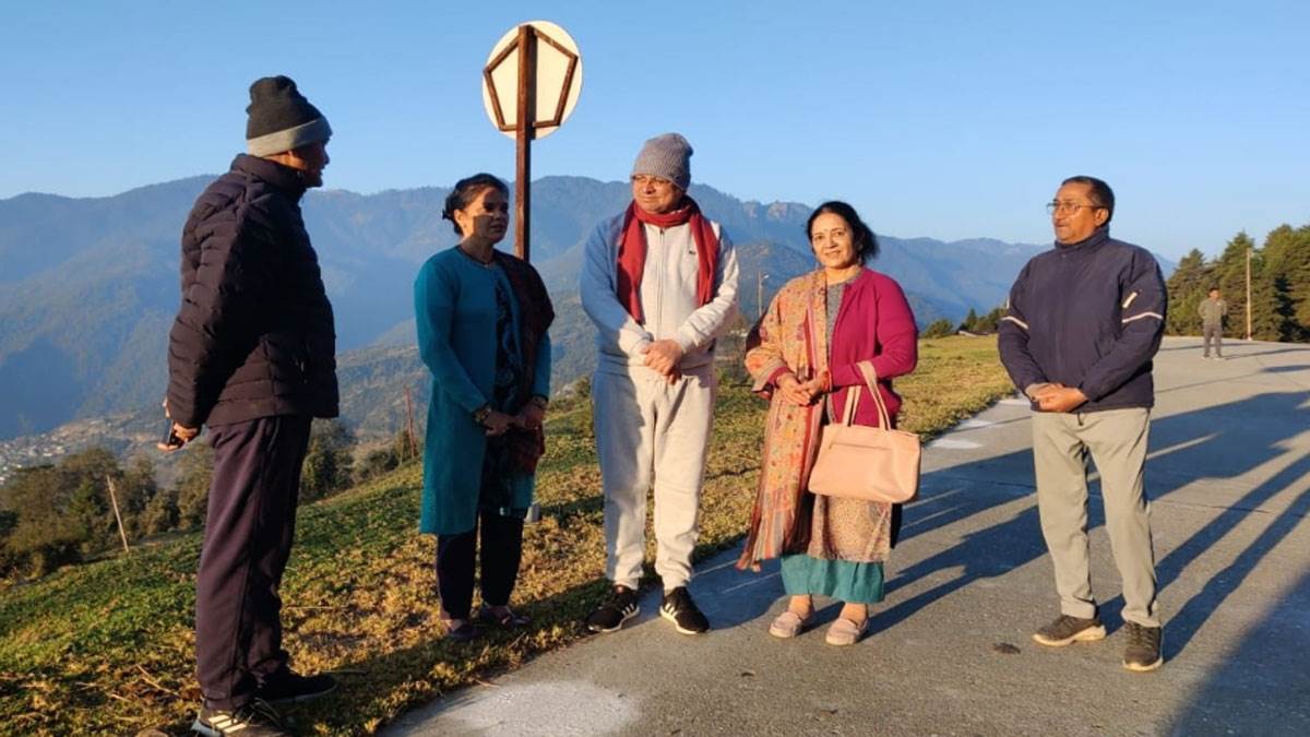 https://www.jagranimages.com/images/newimg/14112024/14_11_2024-cm-dhami_23830898.jpg