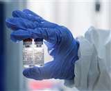 वैक्सीन लगने के बाद भी मास्क पहनने की आदत न छोड़ें।