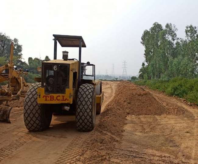 सीडीएस बिपिन रावत के साले की जमीन पर बिना सहमति अधिग्रहण कर शुरू किया सड़क निर्माण