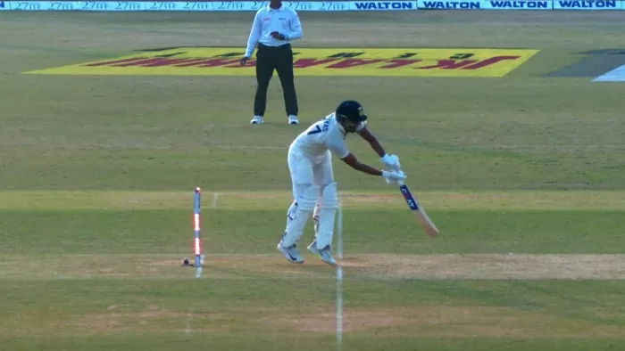 IND vs BAN: श्रेयस अय्यर, बल्लेबाज भारतीय क्रिकेट टीम (फोटो क्रेडिट ट्विटर)