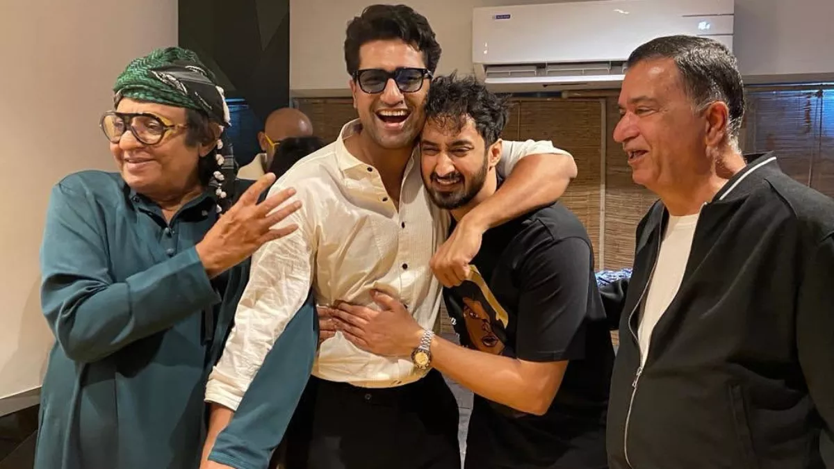 Ranjeet Son Jeeva Debut Film: रंजीत के बेटे जीवा का दावा- फिल्मों में पिता  की मौत का सीन देखकर होती थी नफरत - veteran actor Ranjeet Son Jeeva claims  in childhood father