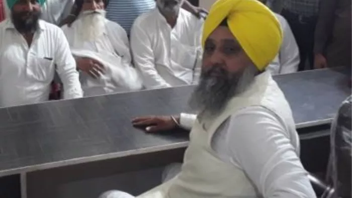 Tarn Taran में अफसरों को नंगा करने की धमकी देने वाले पर कार्रवाई नहीं