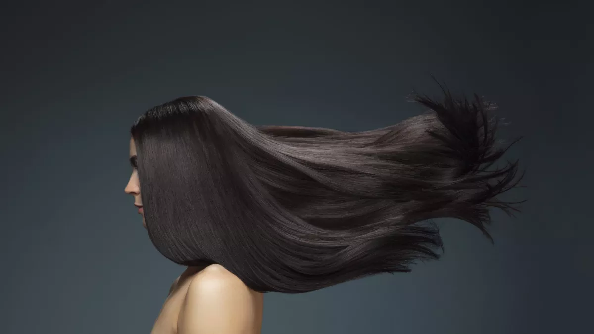 Hair Growth Tips: झड़ते बालों ने किया परेशान? अब मिलेंगे लंबे, मजबूत और घने बाल! बेहद काम आ सकती हैं ये टिप्स