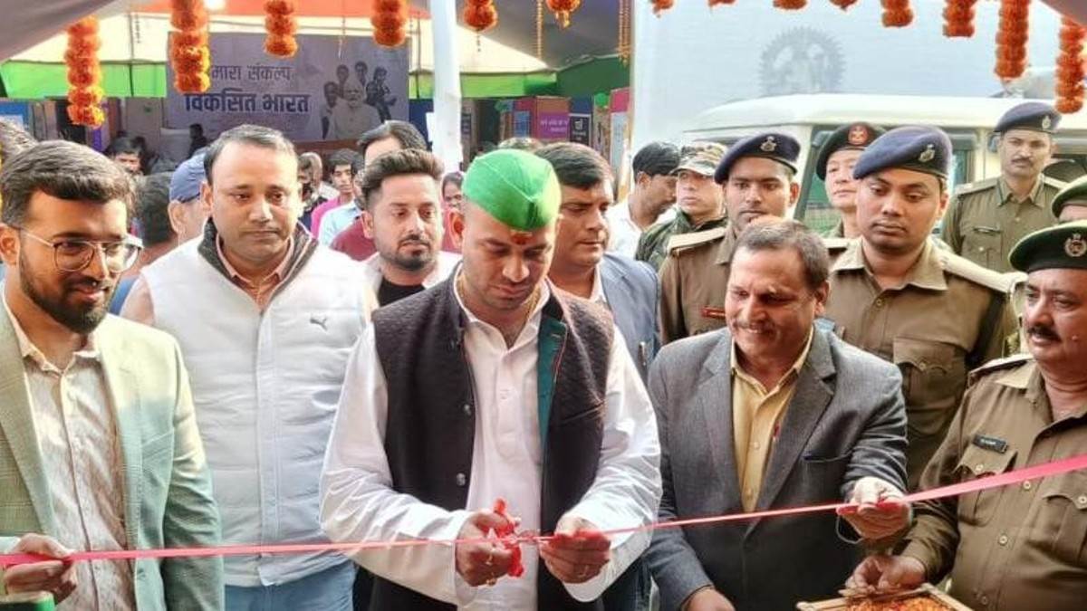 https://www.jagranimages.com/images/newimg/14122023/14_12_2023-tejpratapnews_23604387_104434898.jpg