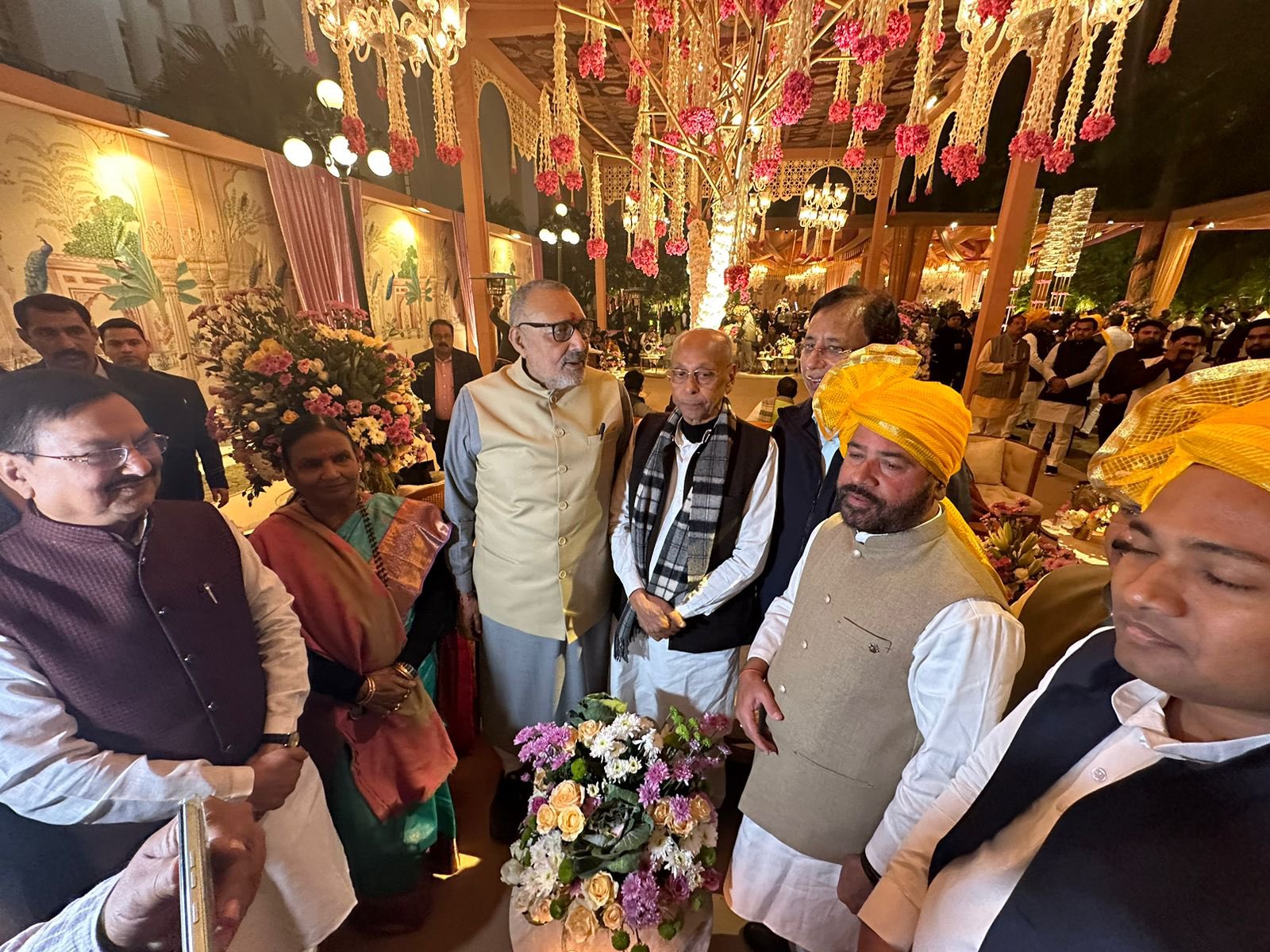 Bihar News : साधु यादव की बेटी बनी दुल्हन; BJP सांसद तो दिखे पर लालू परिवार  नहीं पहुंचा मामा के घर, देखिए Photos - Sadhu yadav daughter marriage Lalu  Yadav Family did