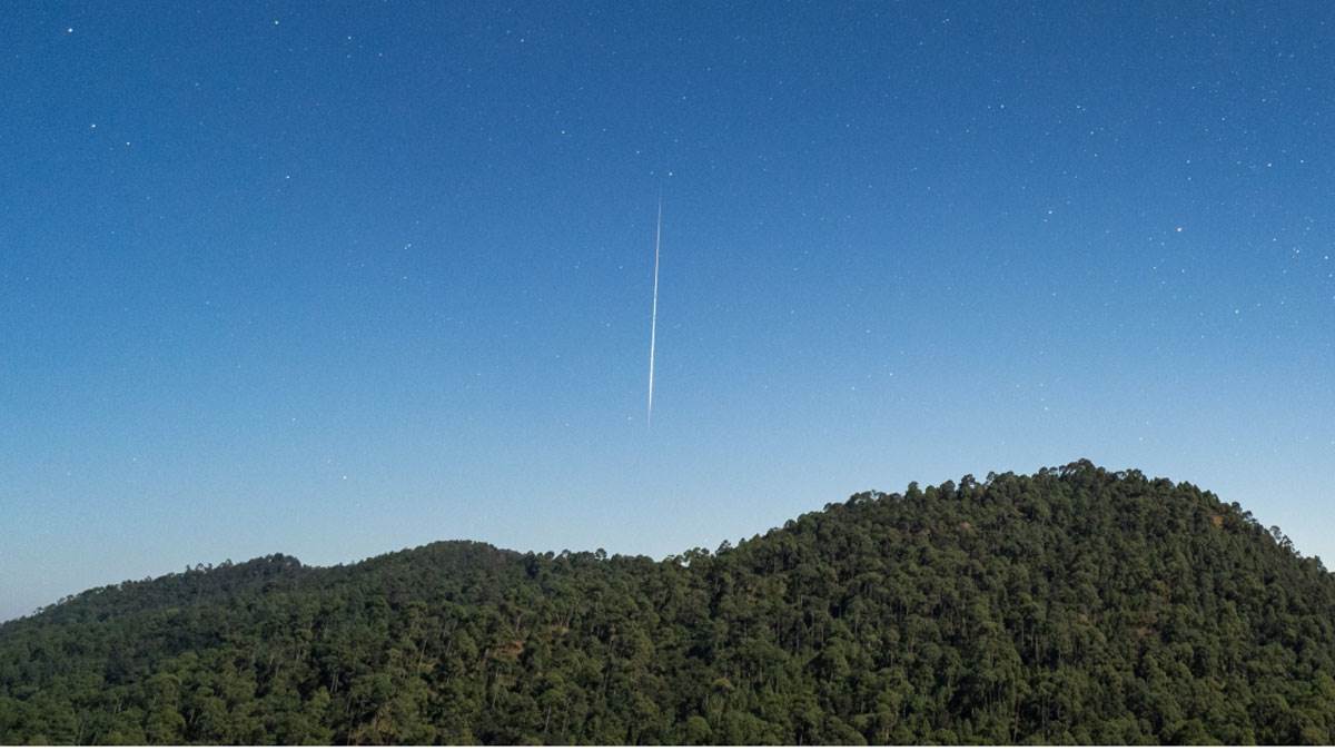 https://www.jagranimages.com/images/newimg/14122024/14_12_2024-meteor_23848673.jpg